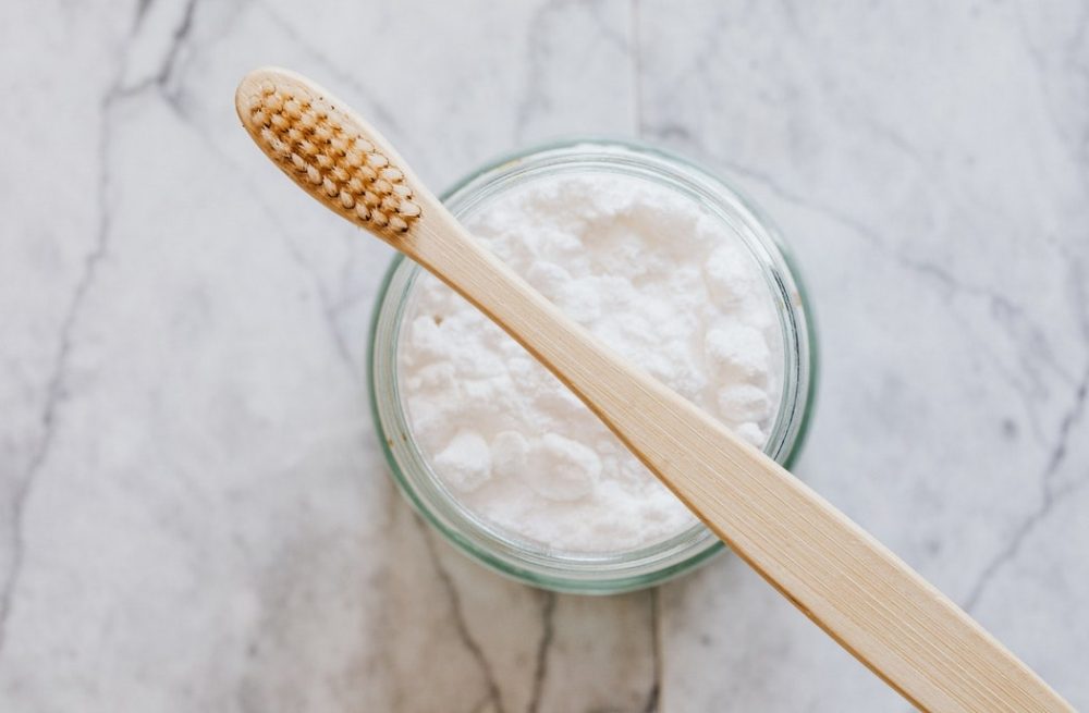 natural oral care: bamboo toothbrush with baking powder